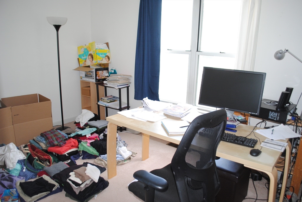 31 Henry St, Cambridgeport