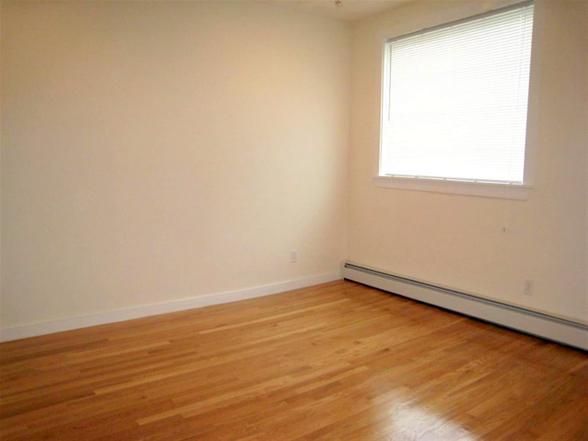 1 bed, 1 bath apartment for rent at 300 Highland Ave Unit 300, Porter Square — photo 3 of 8