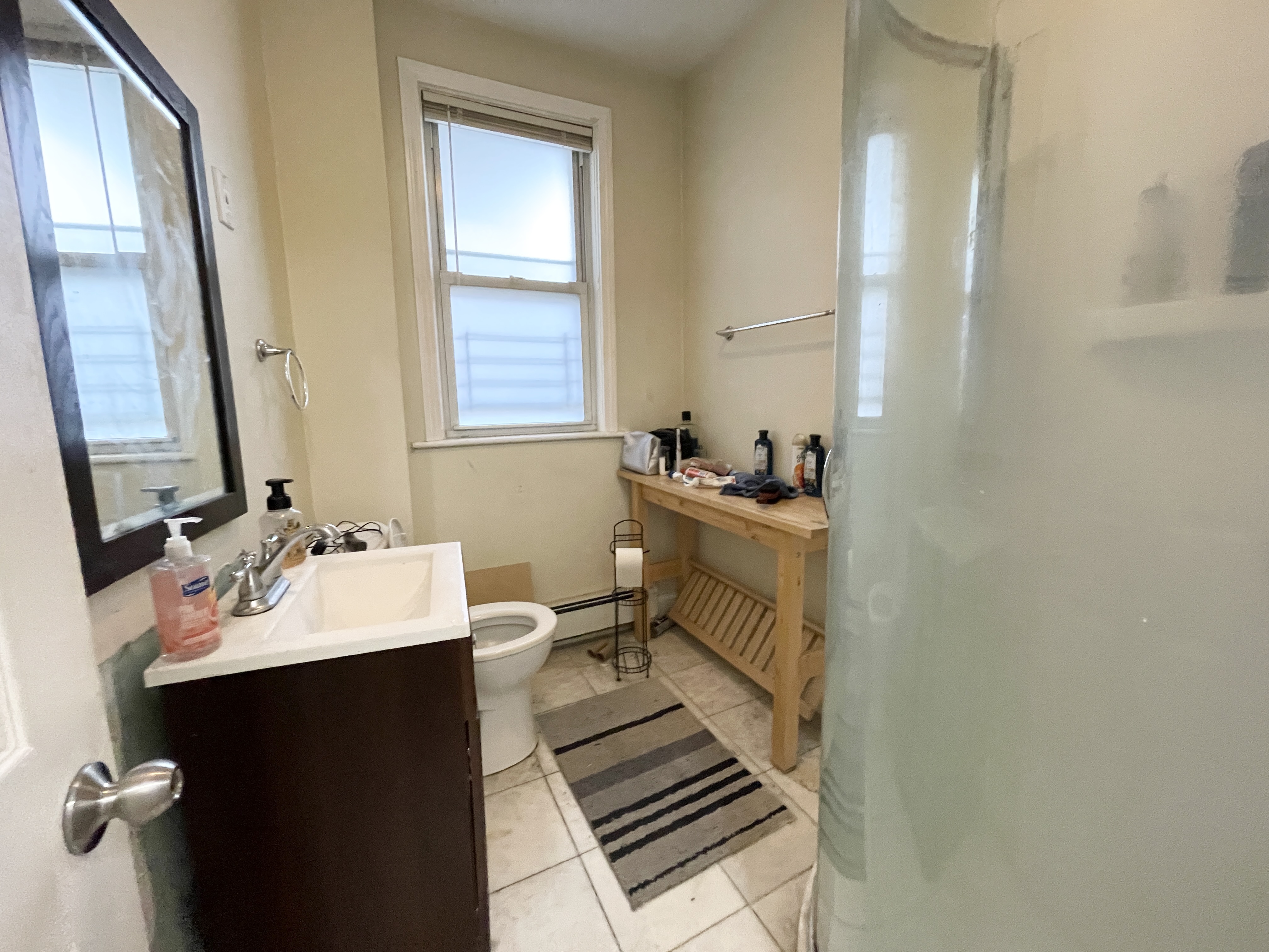 3 bed, 1 bath apartment for rent at 2 Wyman Pl Unit 11, Jamaica Plain — photo 11 of 21