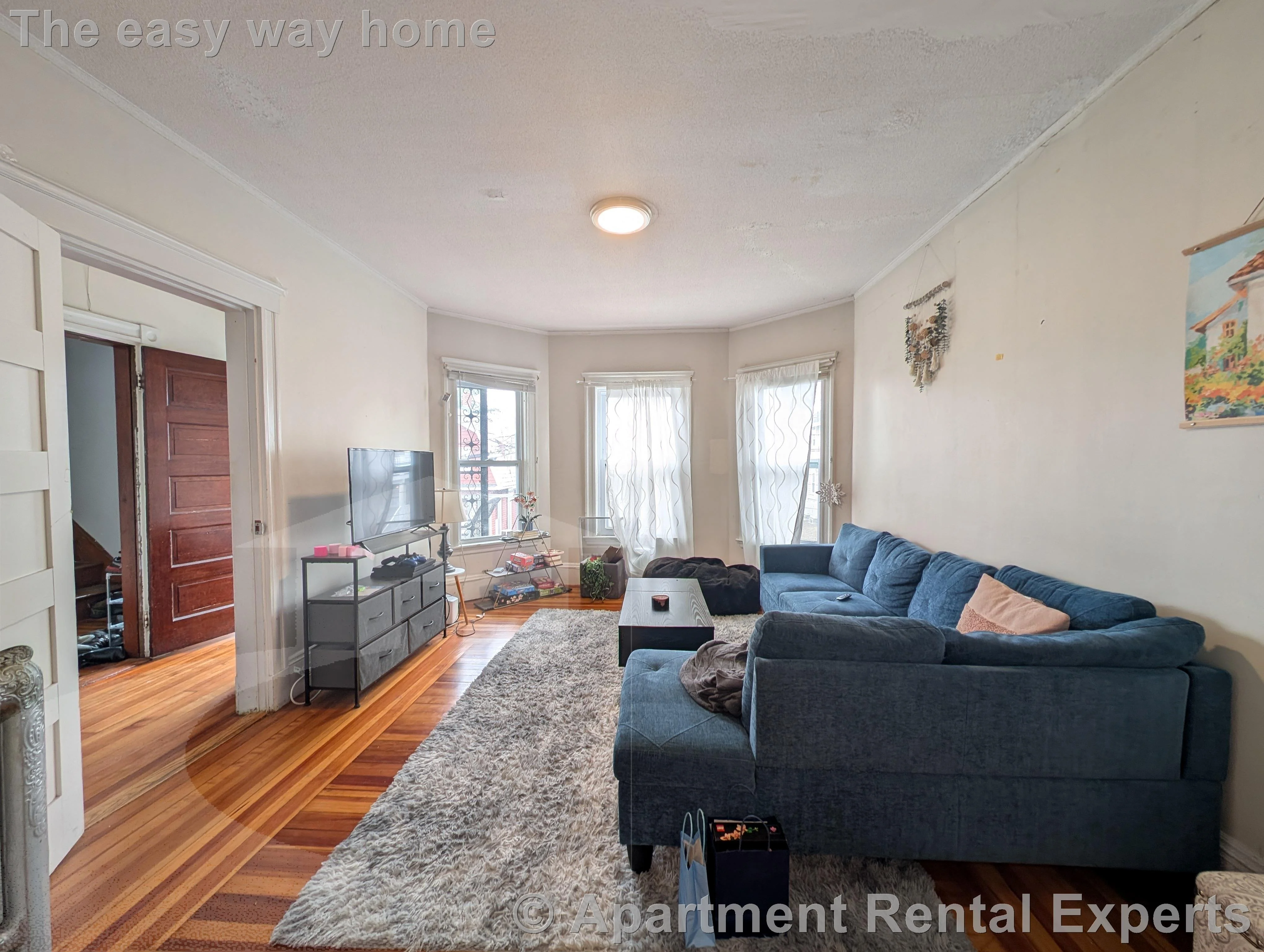 16 Curtis Ave, Tufts