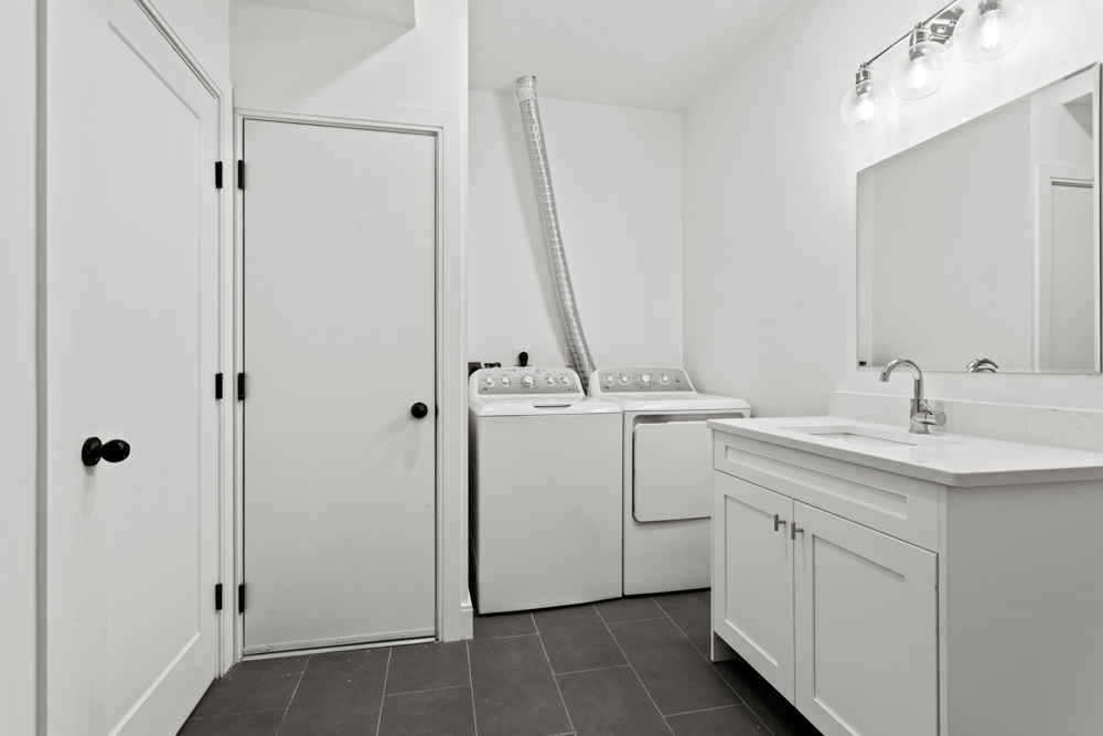 2 bed, 1 bath apartment for rent at 1137 Washington St Unit 2, Dorchester — photo 6 of 10