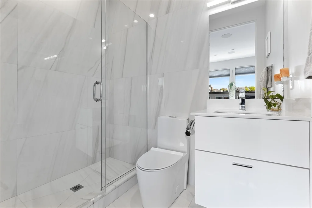 340 W 2nd St, South Boston