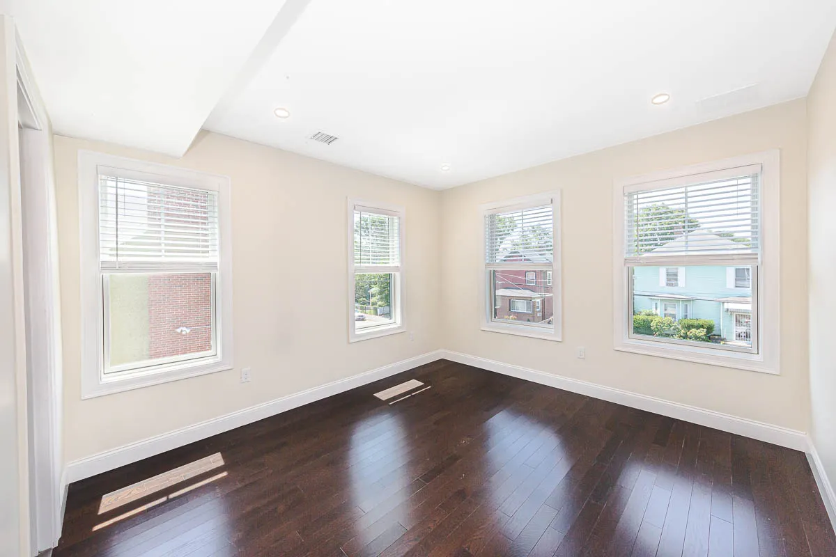 120 Jerome St, West Medford