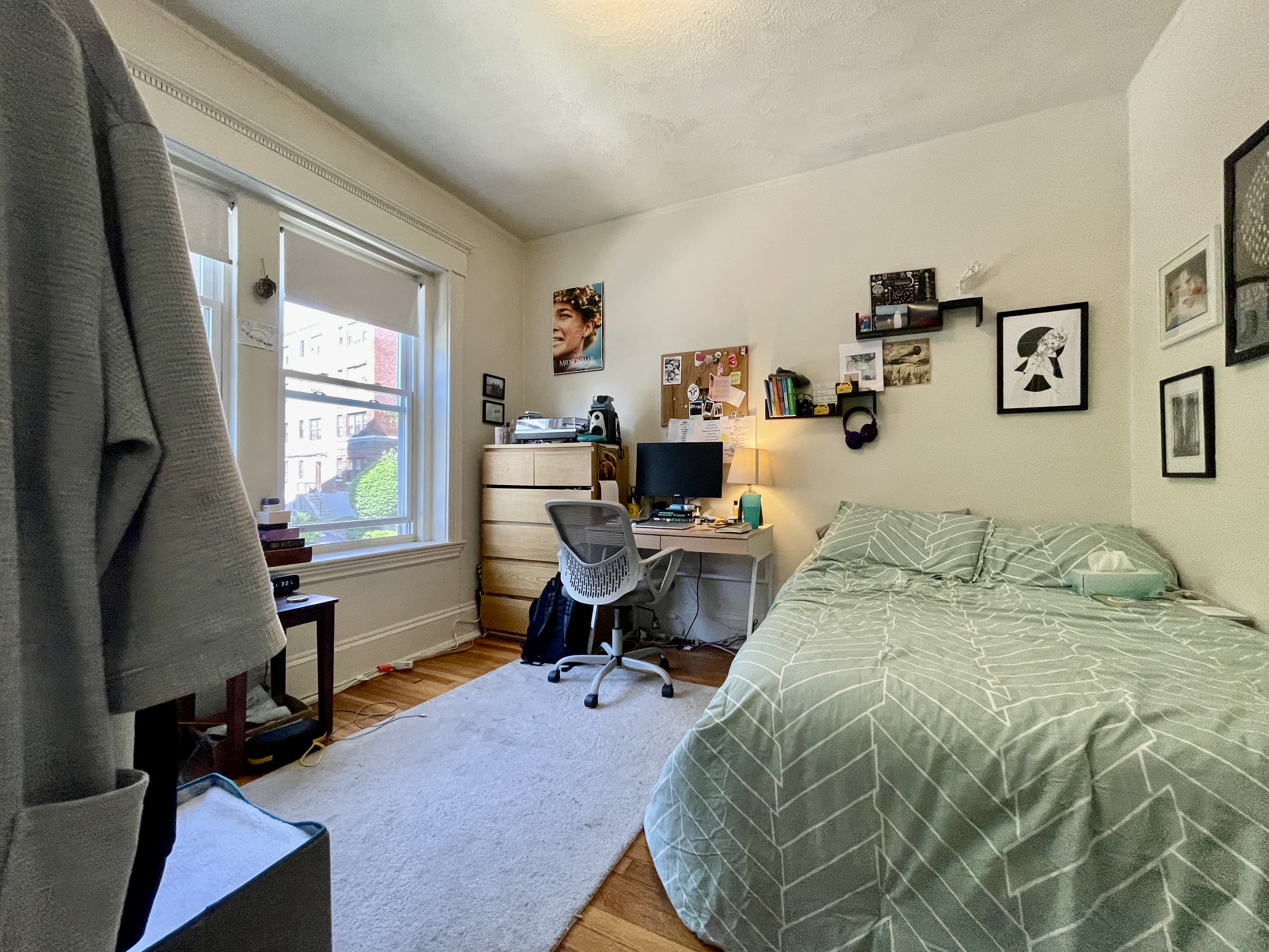 3 bed, 1 bath apartment for rent at 134 Englewood Ave Unit 3,., Brighton