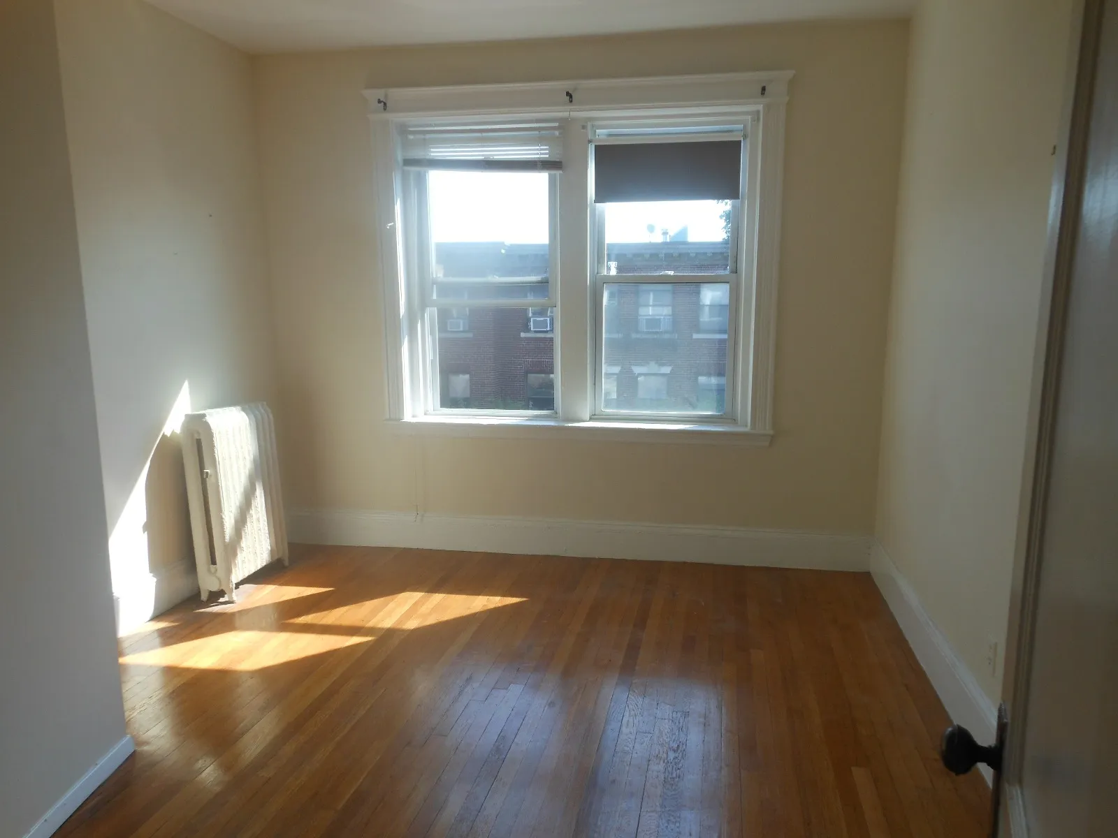 26 Park Vale Ave, Brighton