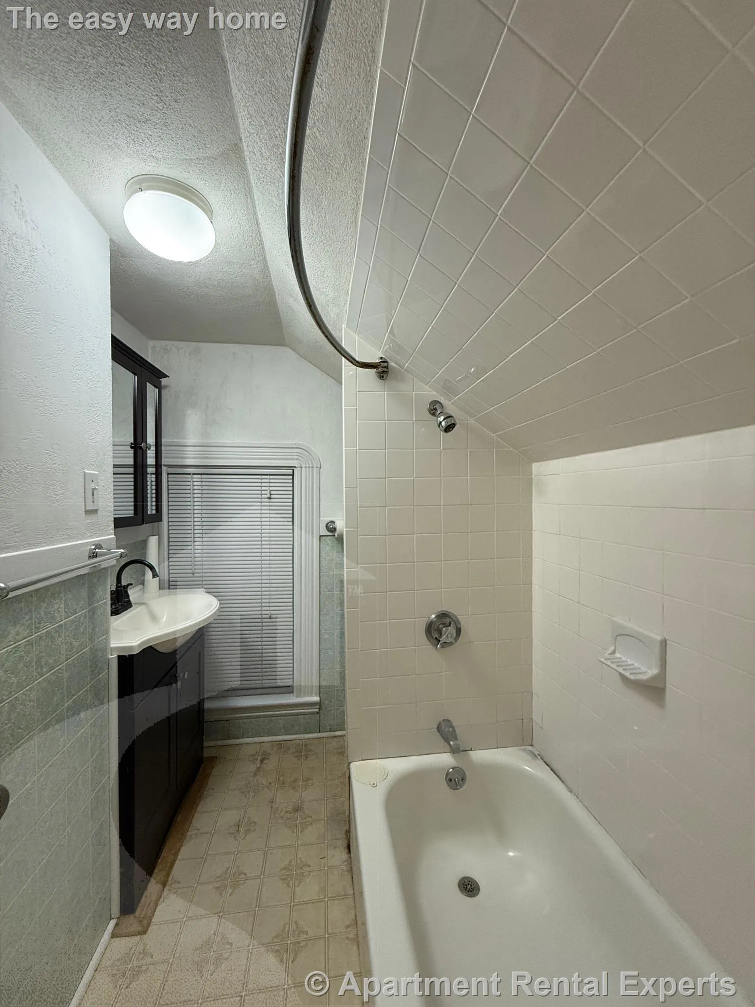 62A Willow Ave, Davis Square