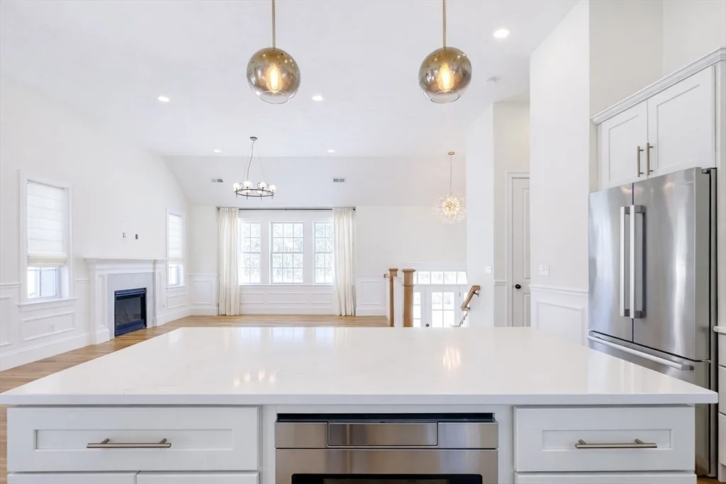 261 Main St, Shrewsbury