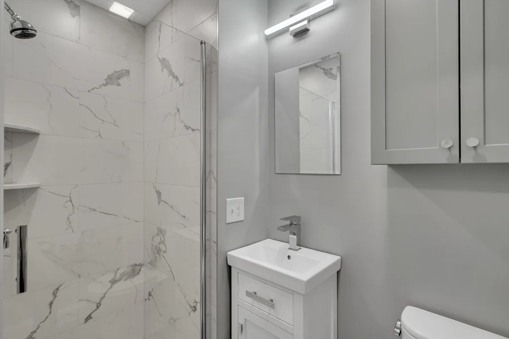 142 Sutherland Rd, Brighton