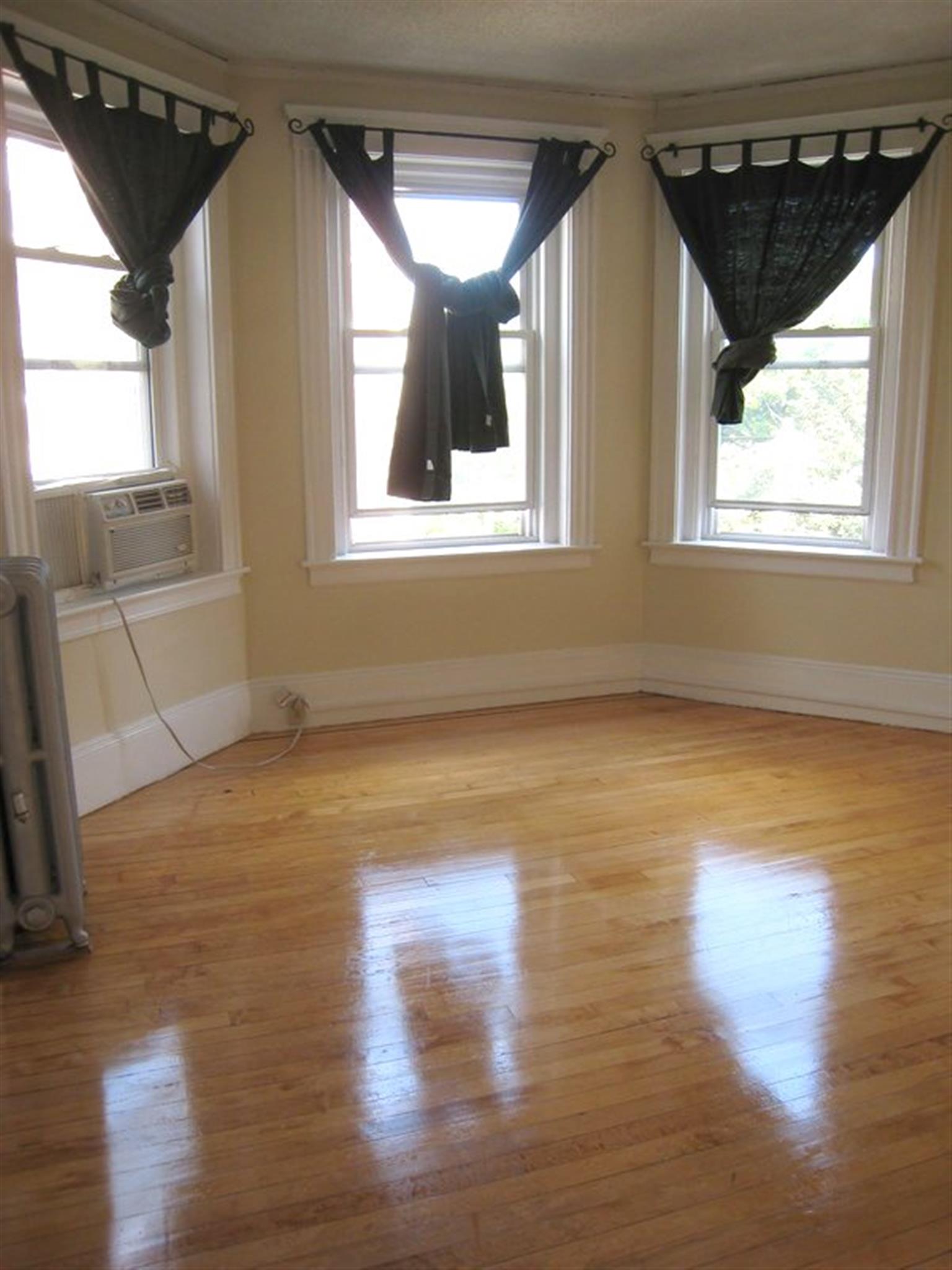 1.5 bed, 1 bath apartment for rent at 6 Craigie Cir Unit 42A, Harvard Square — photo 10 of 10