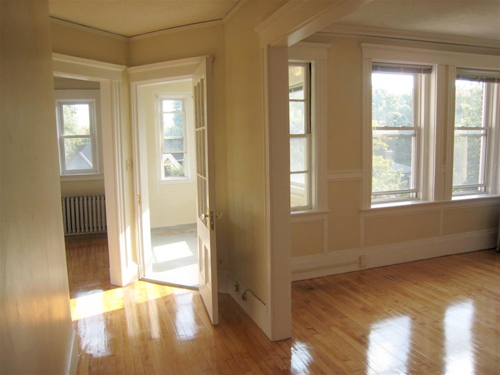 1.5 bed, 1 bath apartment for rent at 6 Craigie Cir Unit 42A, Harvard Square — photo 6 of 10