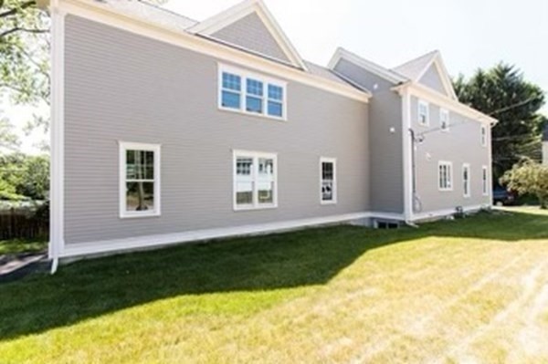 9 Ridgeway Ave, Needham