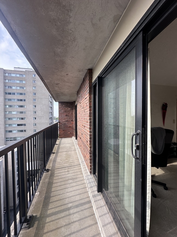 49 Marion St, Coolidge Corner