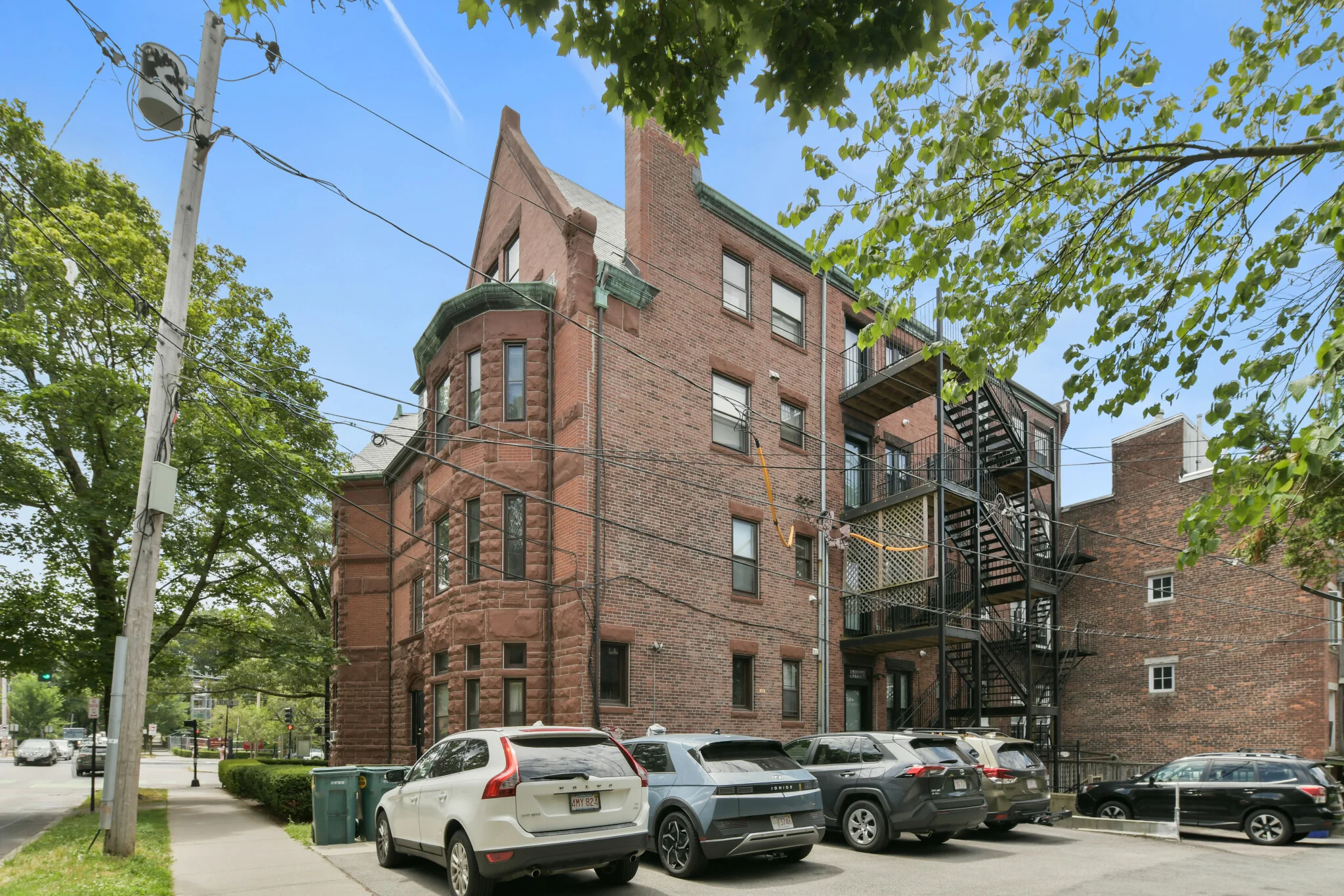 1774 Beacon St, Brookline