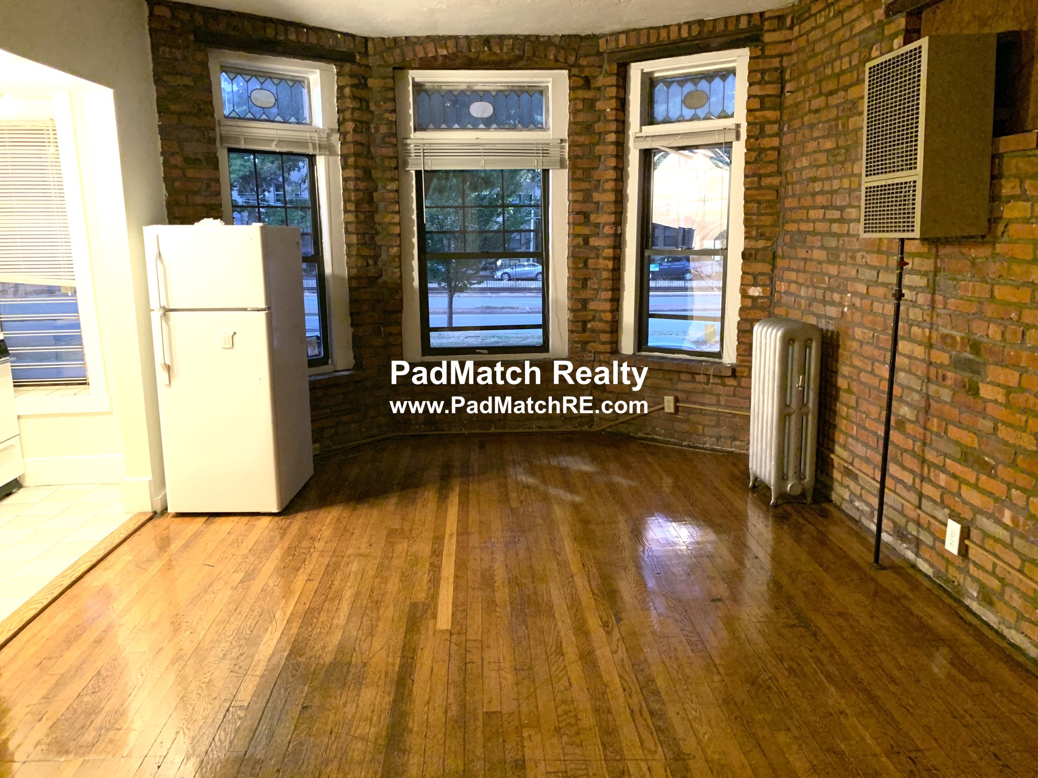 1412 Commonwealth Ave, Brighton