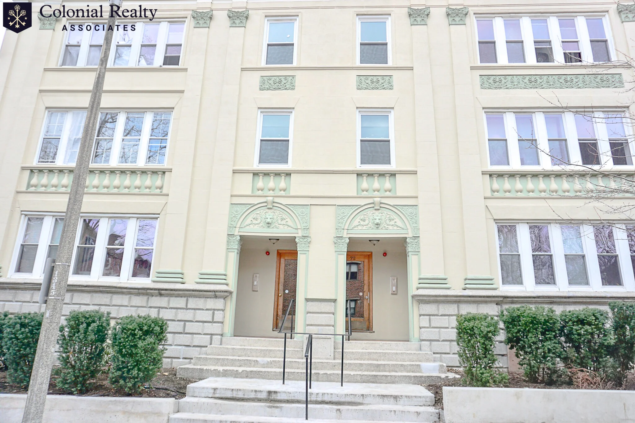 328 Saint Paul St, Brookline