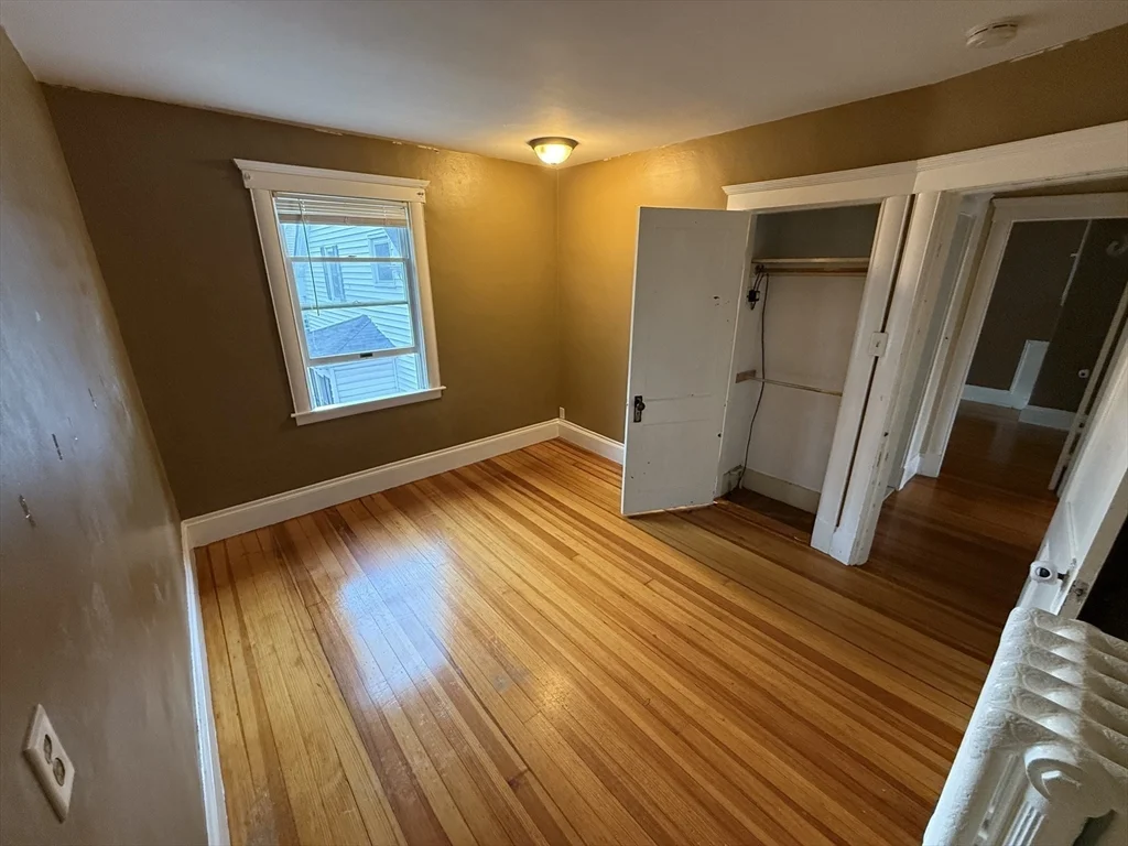 33 Sweetser Ter, Wyoma