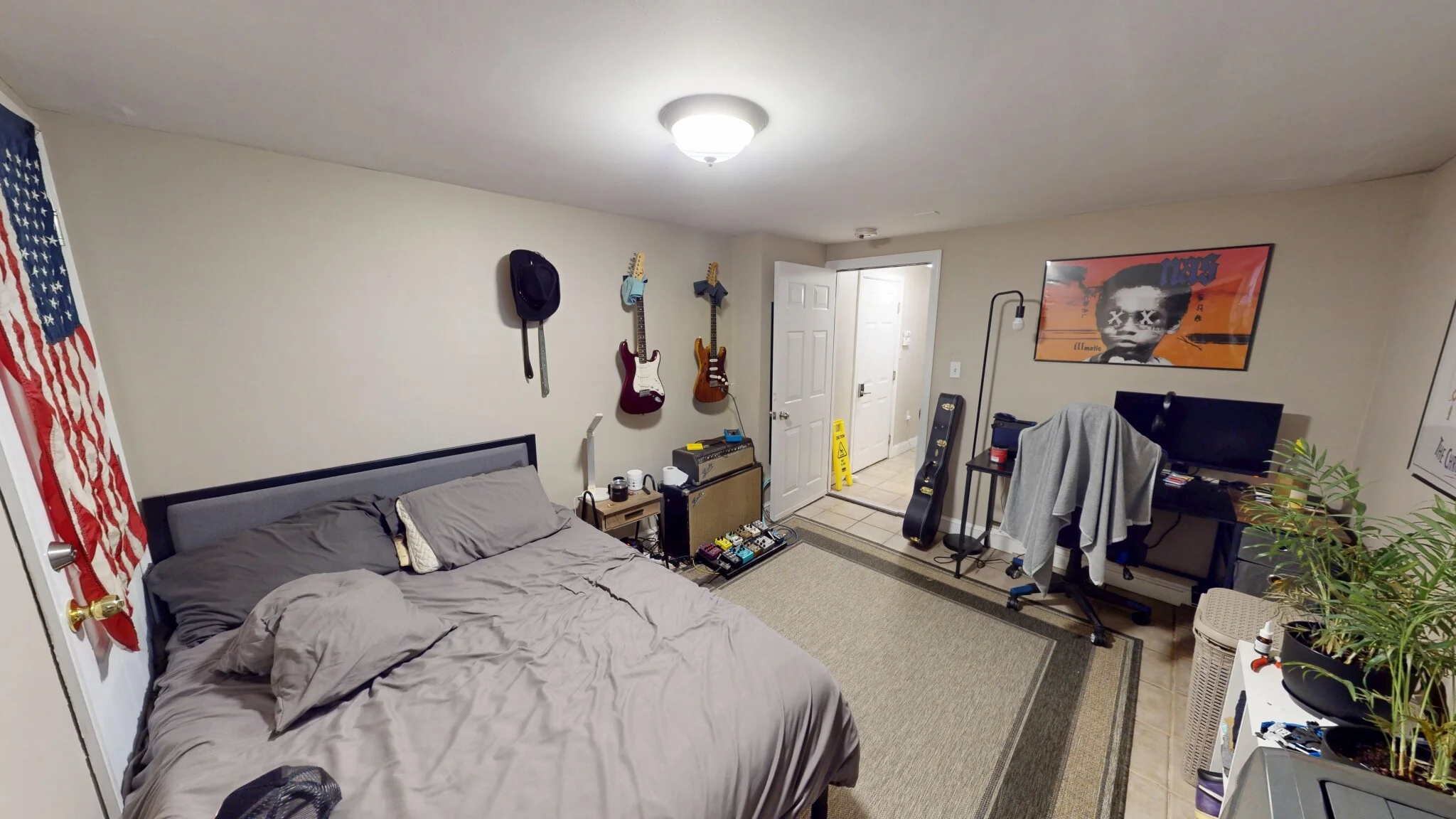 8 Sunset St, Mission Hill