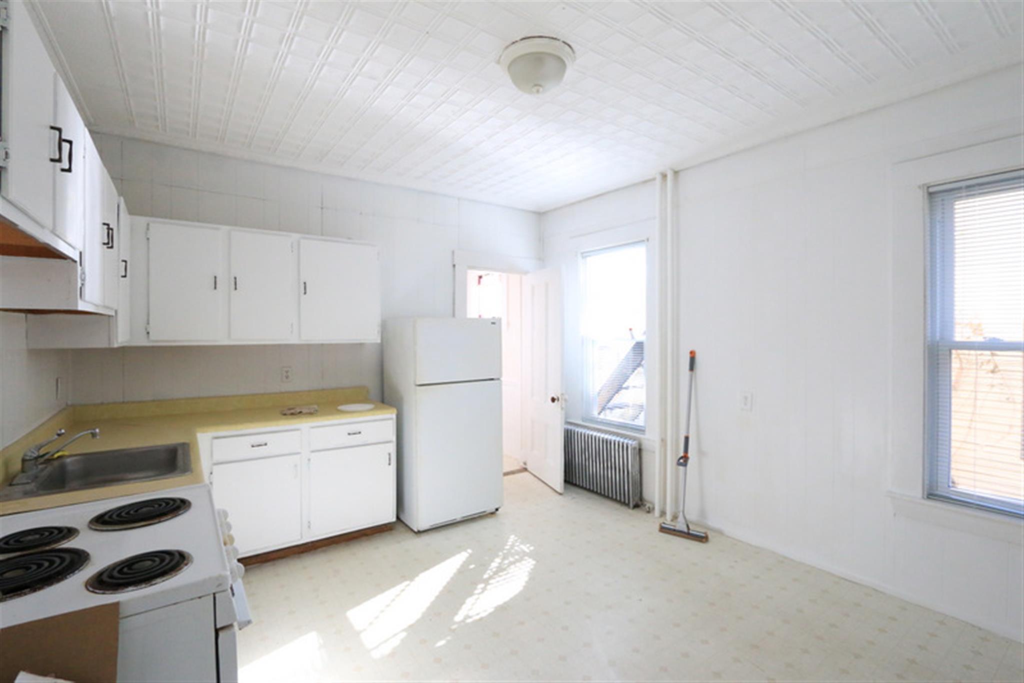 1 bed, 1 bath apartment for rent at 3 Lee St Unit 1F, East Somerville — photo 13 of 13