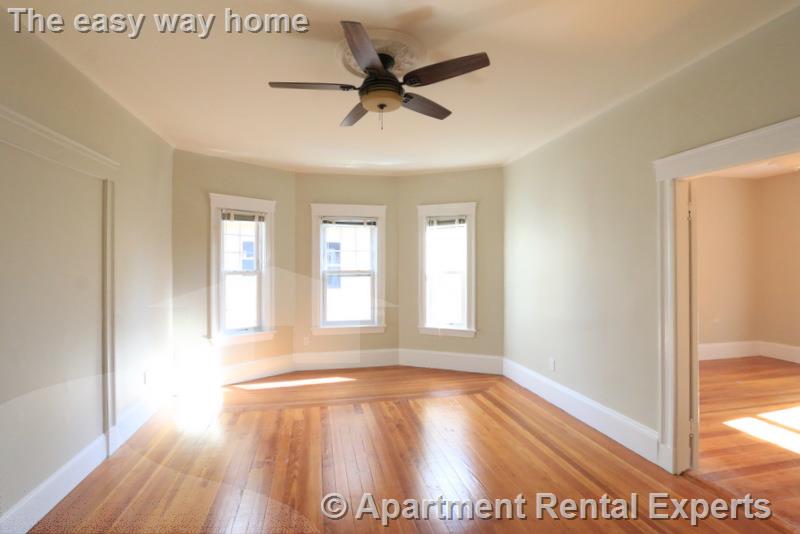 39 Hall Ave, Davis Square