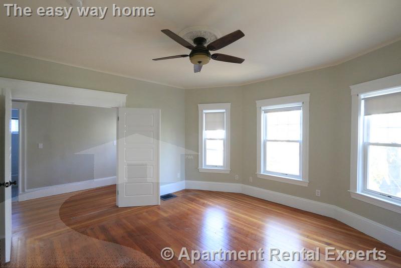 39 Hall Ave, Davis Square