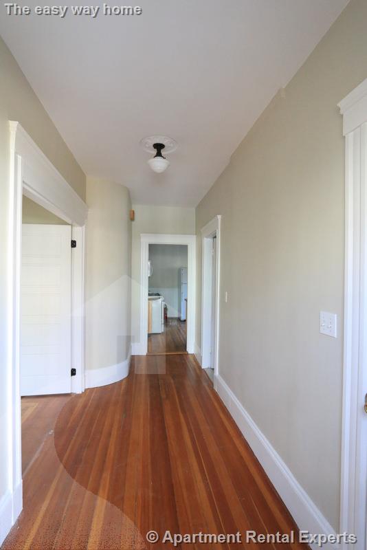 39 Hall Ave, Davis Square