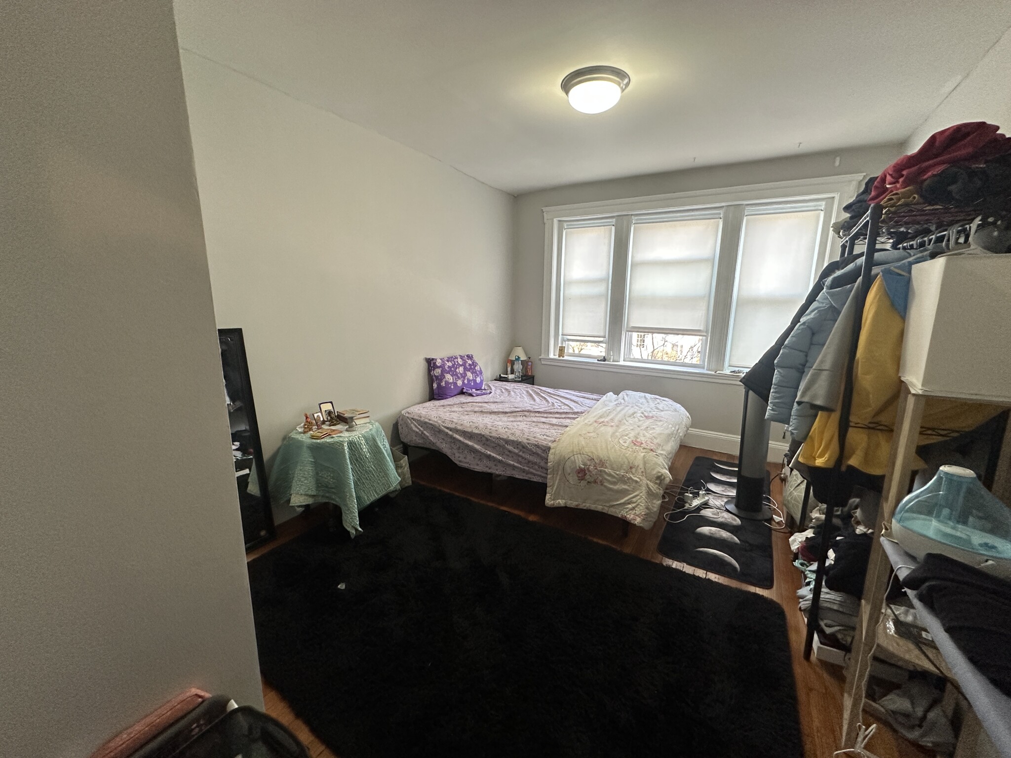 47 Linden St, Allston