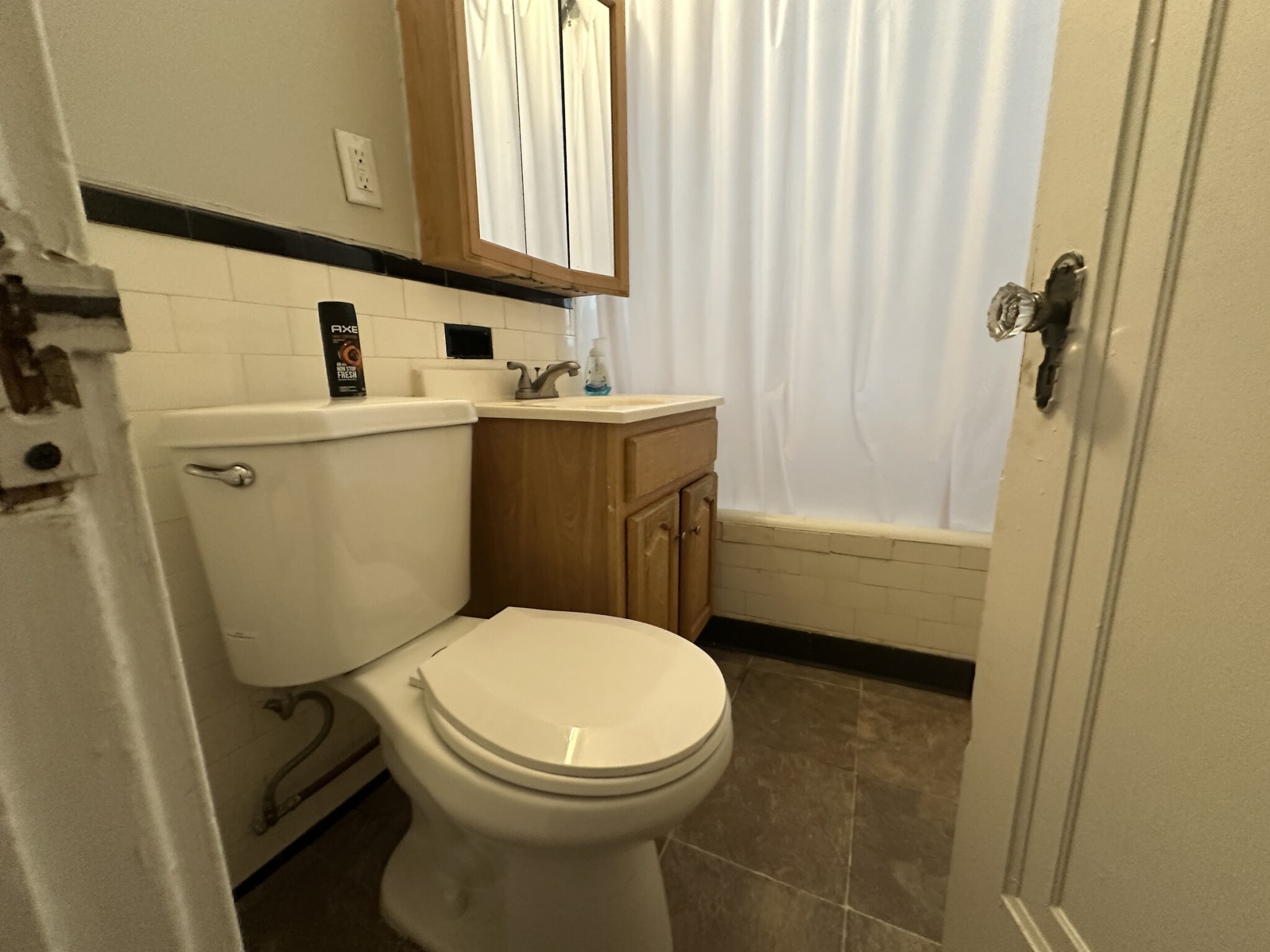 47 Linden St, Allston