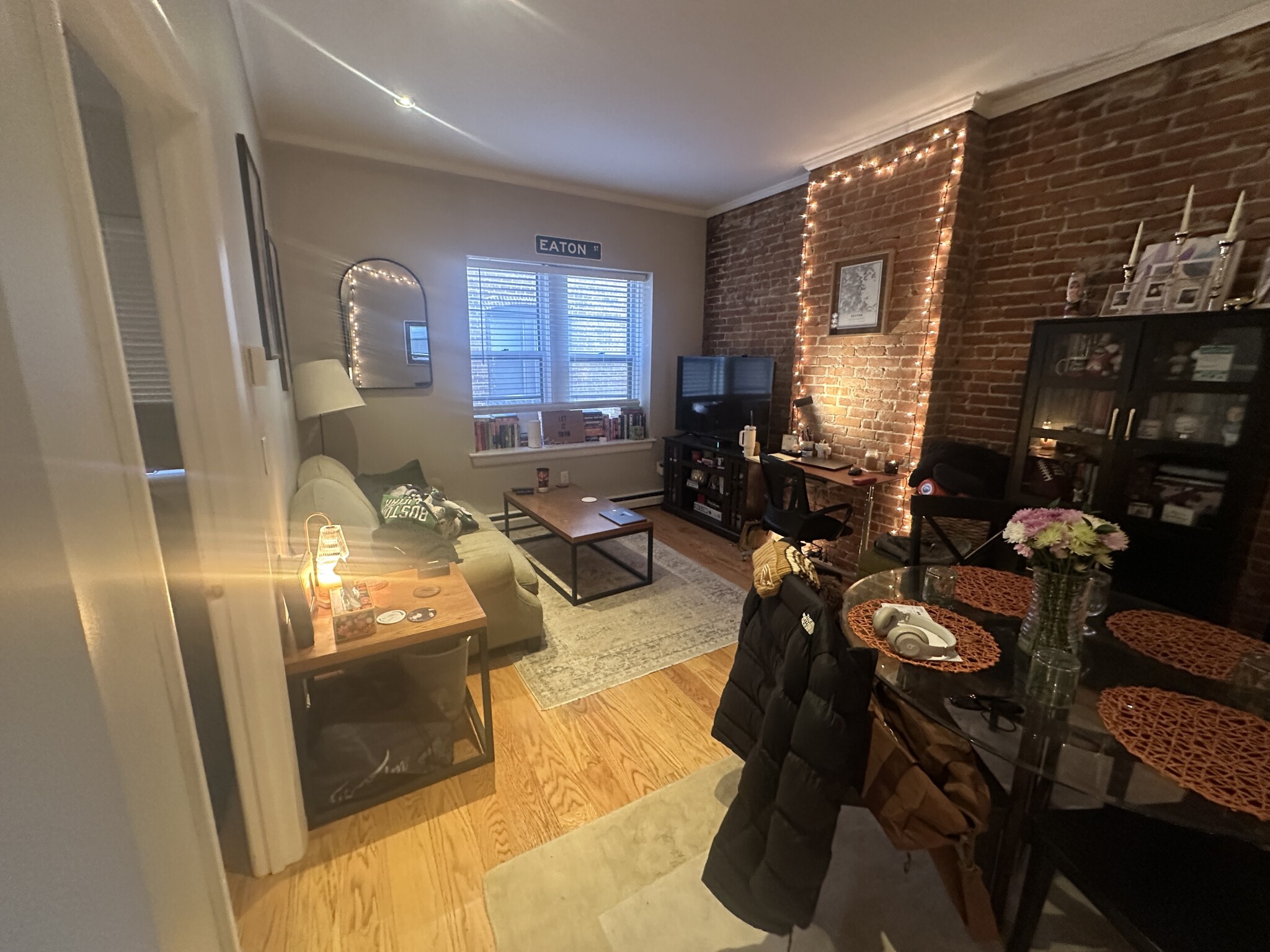 17 Garrison St, Back Bay