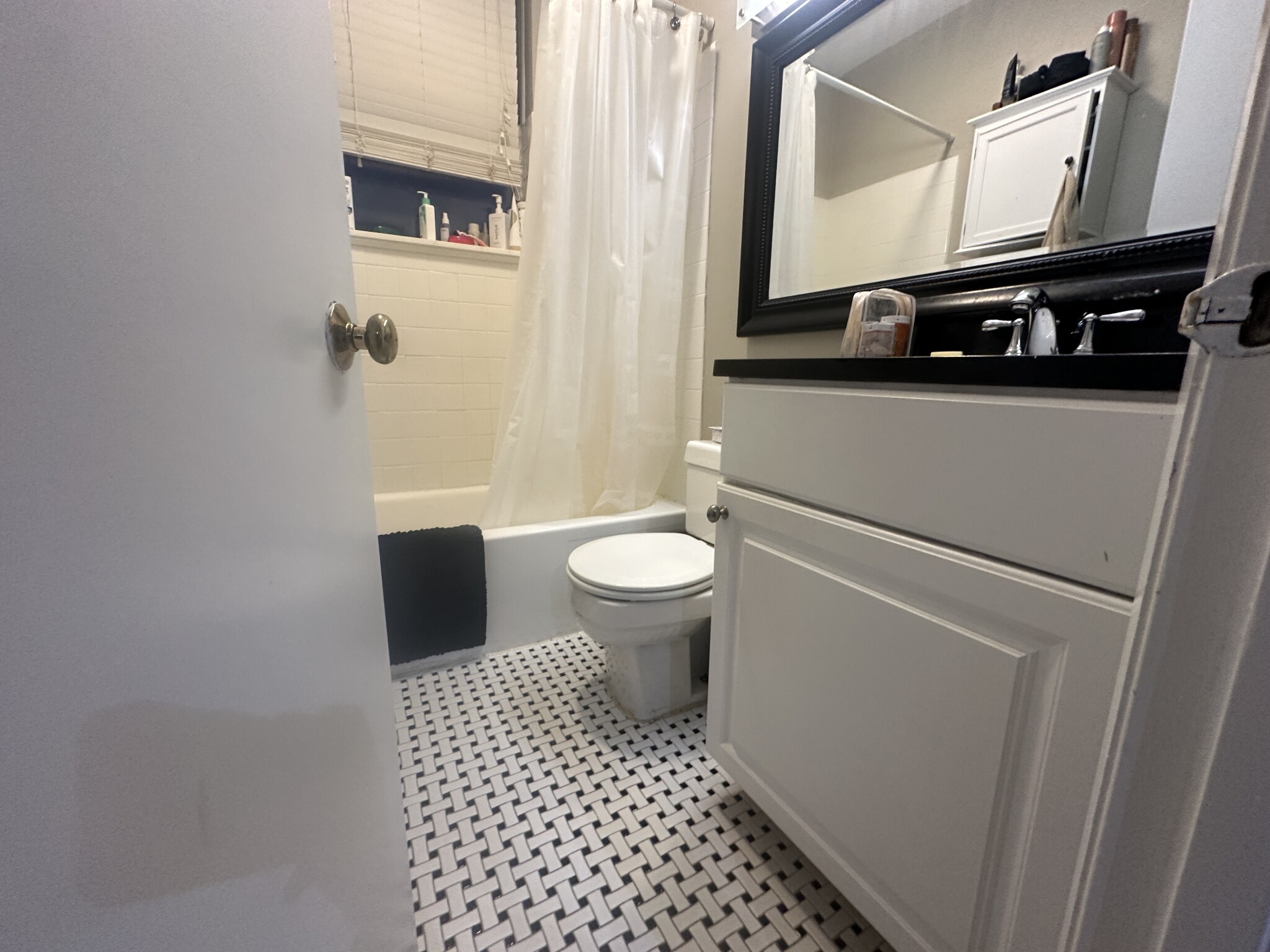 17 Garrison St, Back Bay