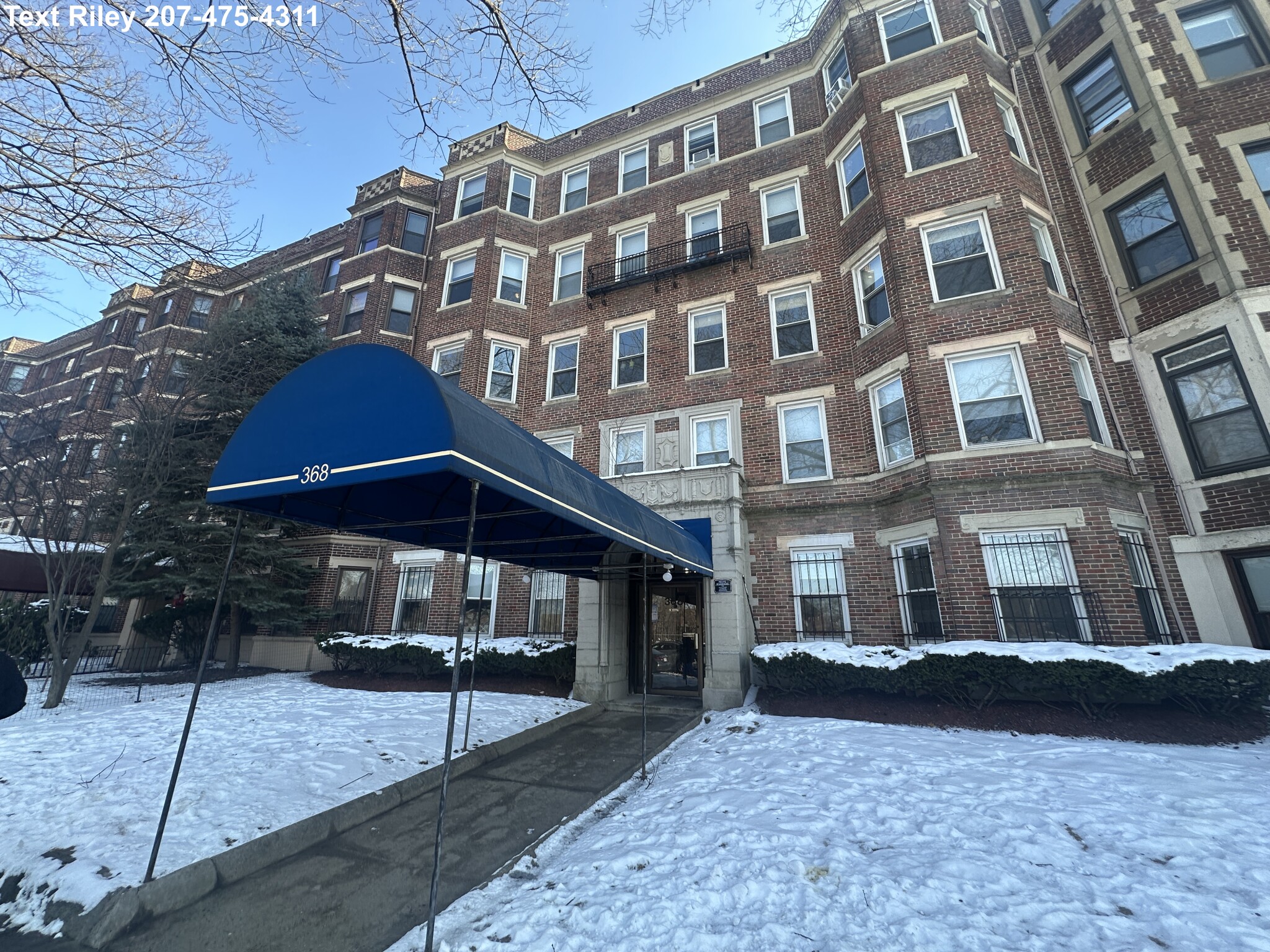 368 Riverway, Mission Hill