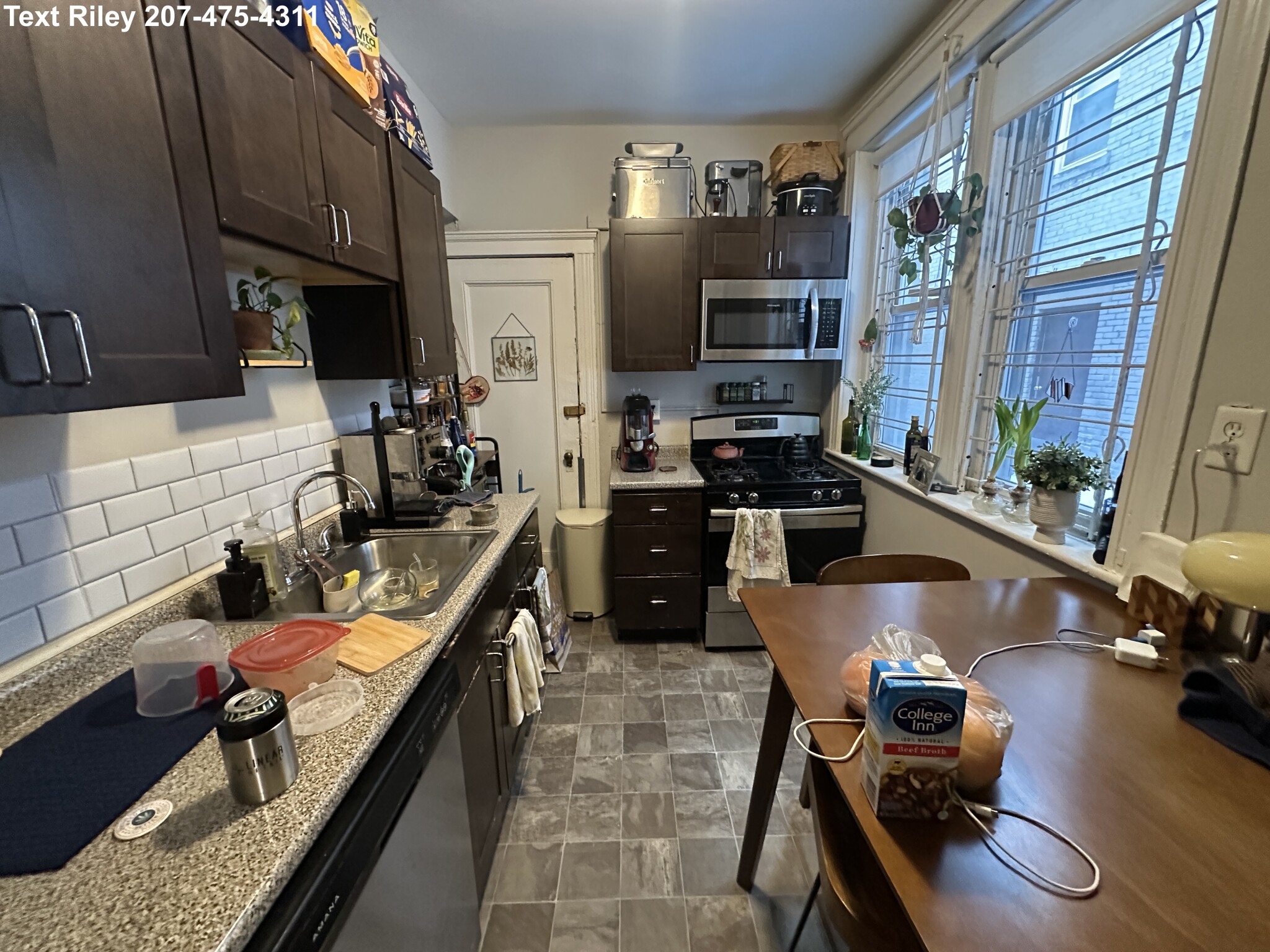 47 Linden St, Allston