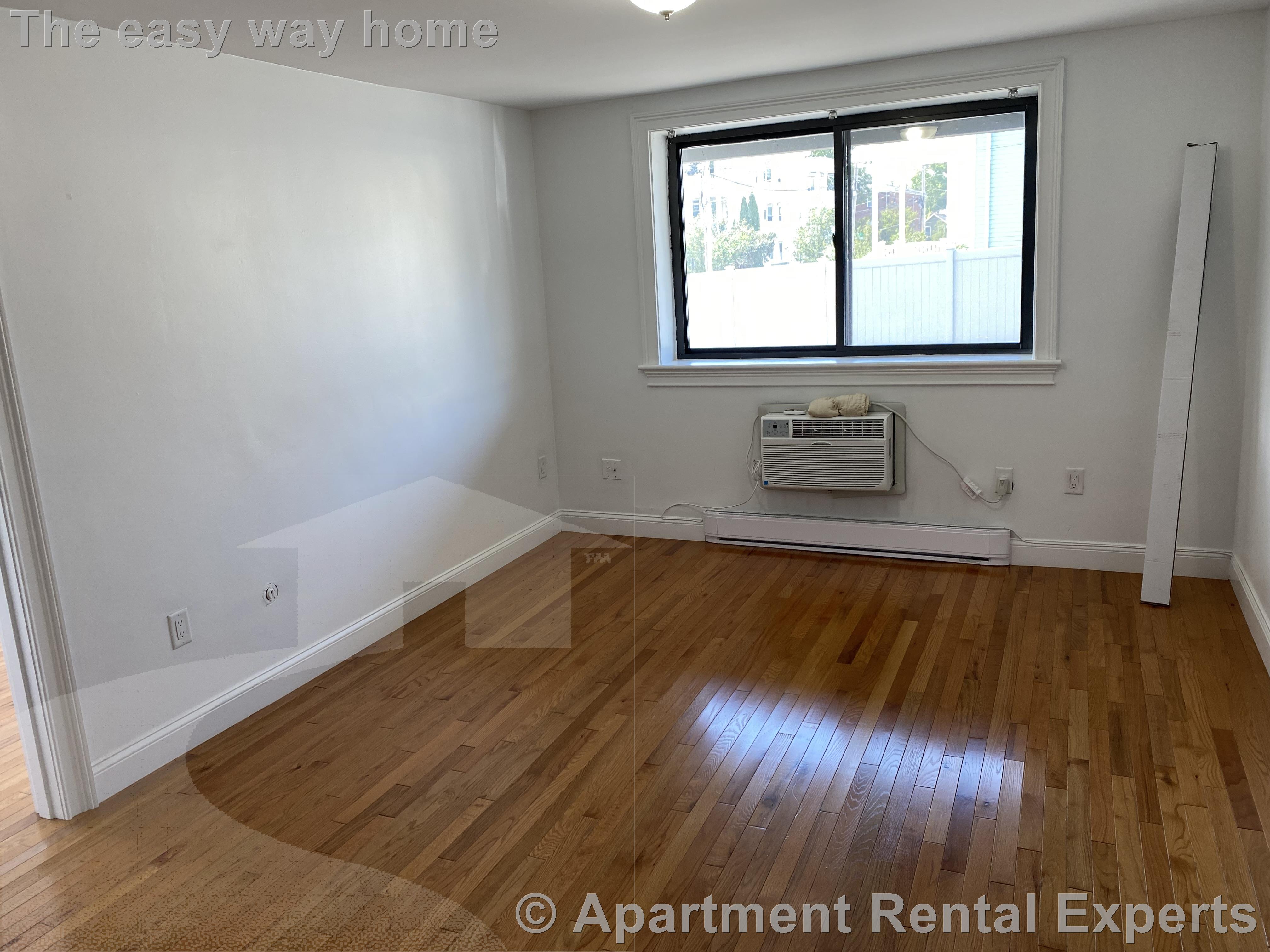 134 Summer St, Malden Center