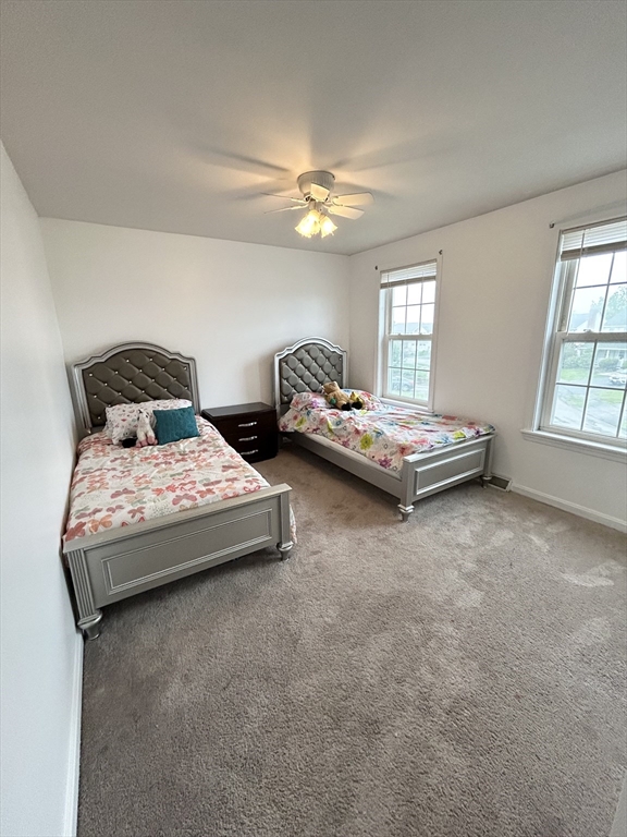 35 Fox Meadow Dr, Worcester