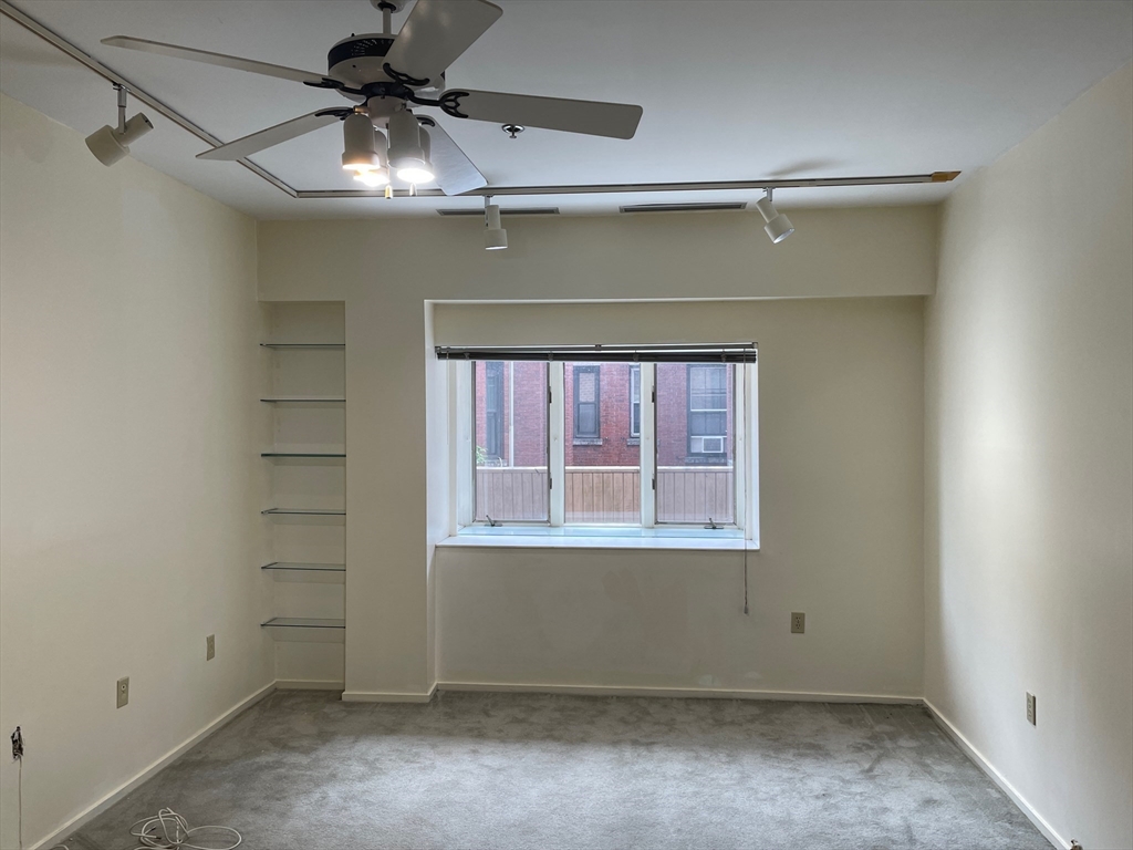 1265 Beacon St, Coolidge Corner