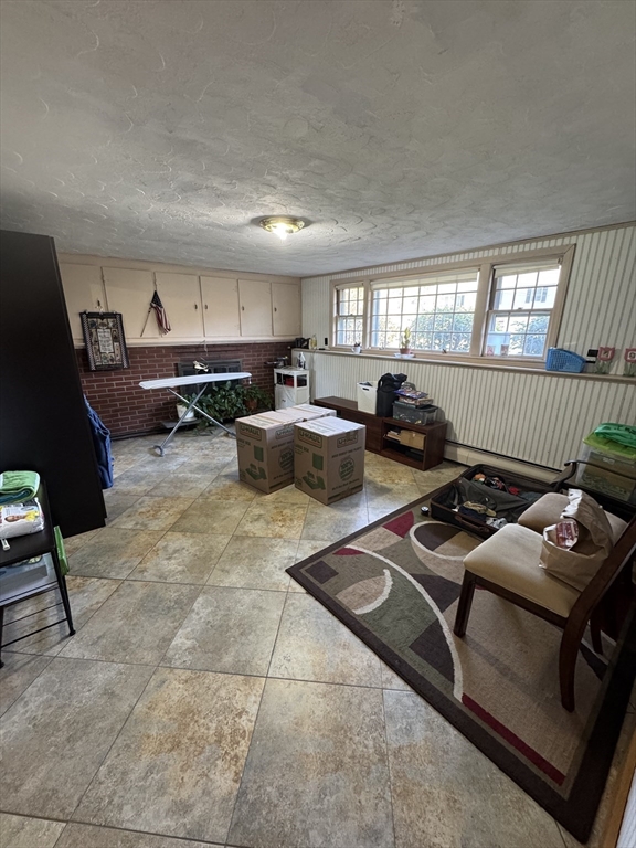 7 Canterbury, Woburn