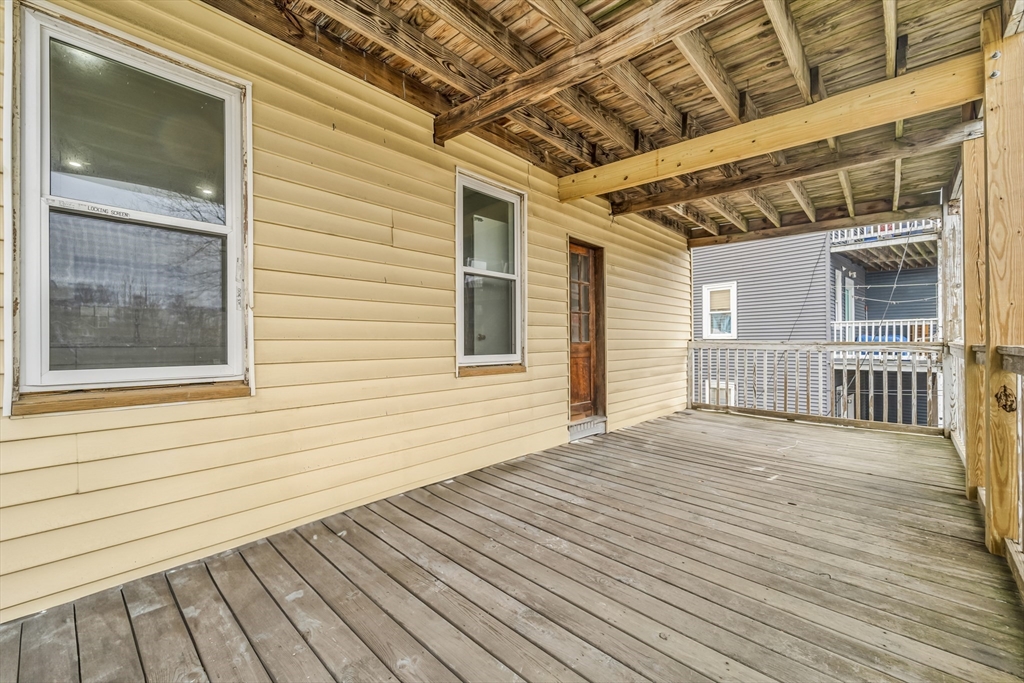 64 Topliff St, Boston