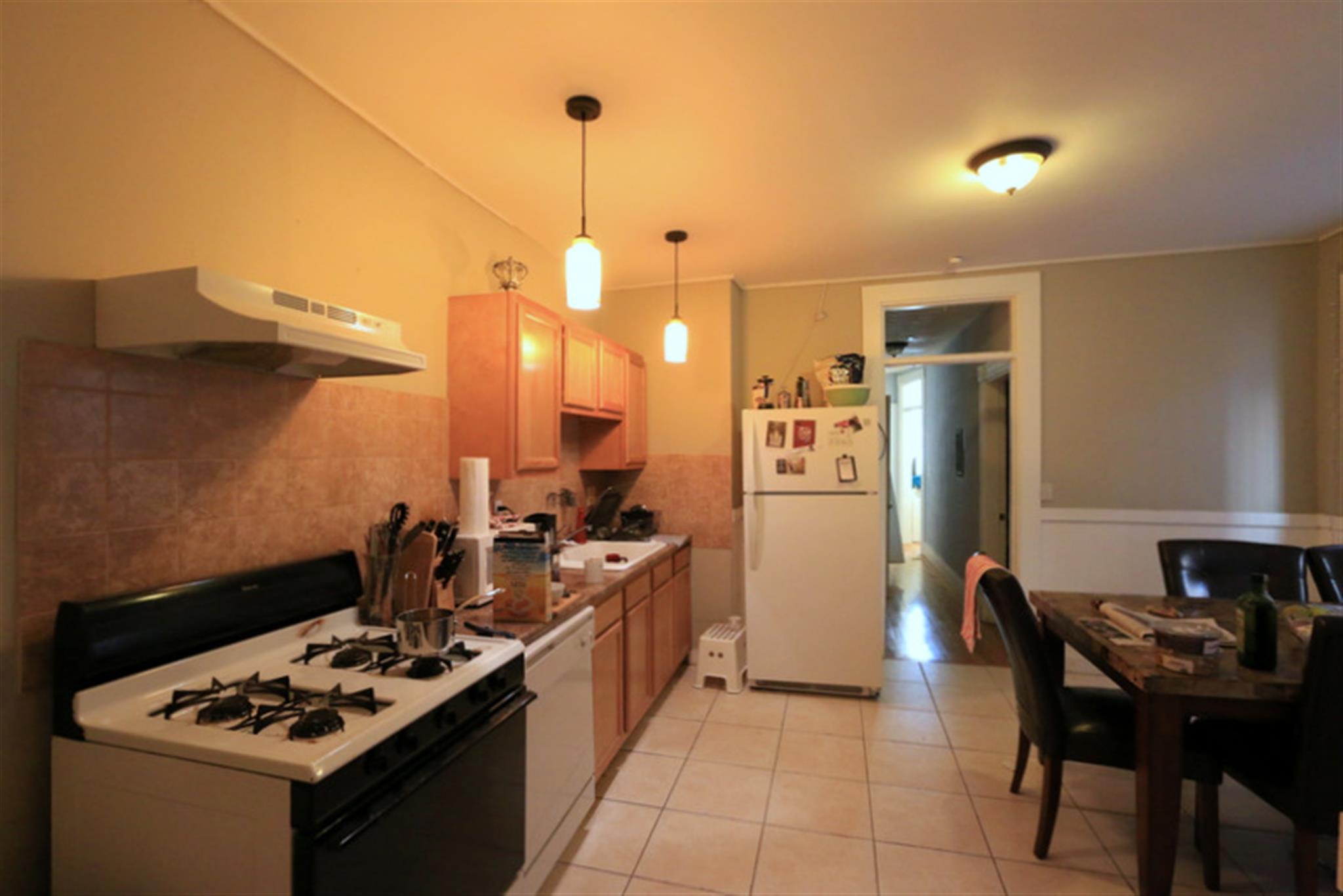 2 bed, 1 bath apartment for rent at 117 Harvard St Unit 1A, Kendall Square — photo 7 of 13