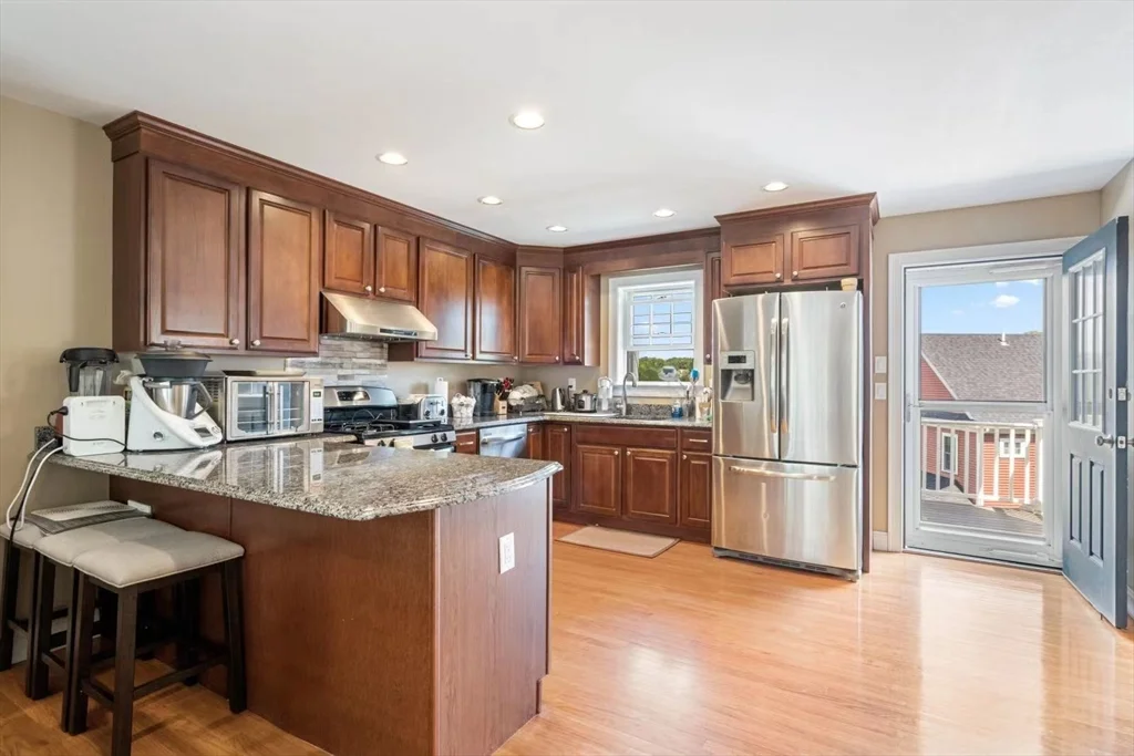 83 Orient, Arlington