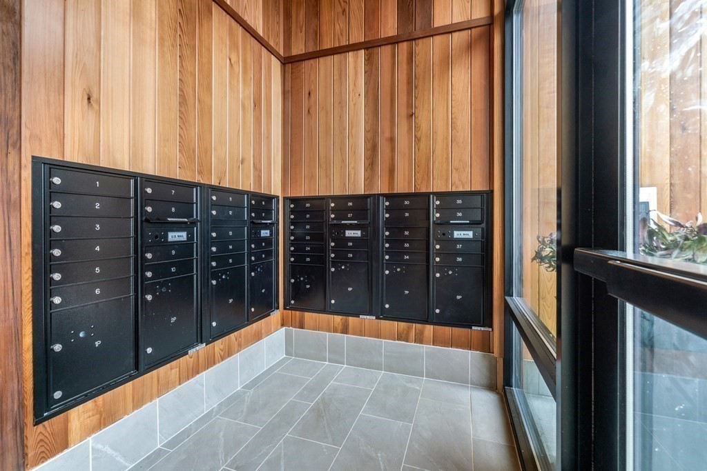 11 Walley St, East Boston