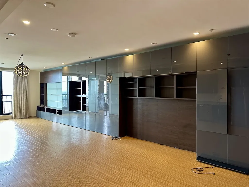 36 A St, South Boston