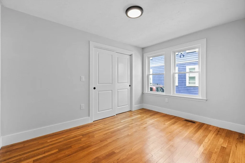 170 Calumet St, Mission Hill