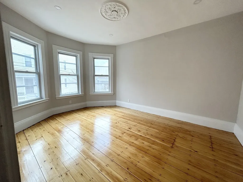12 Buttonwood, Boston