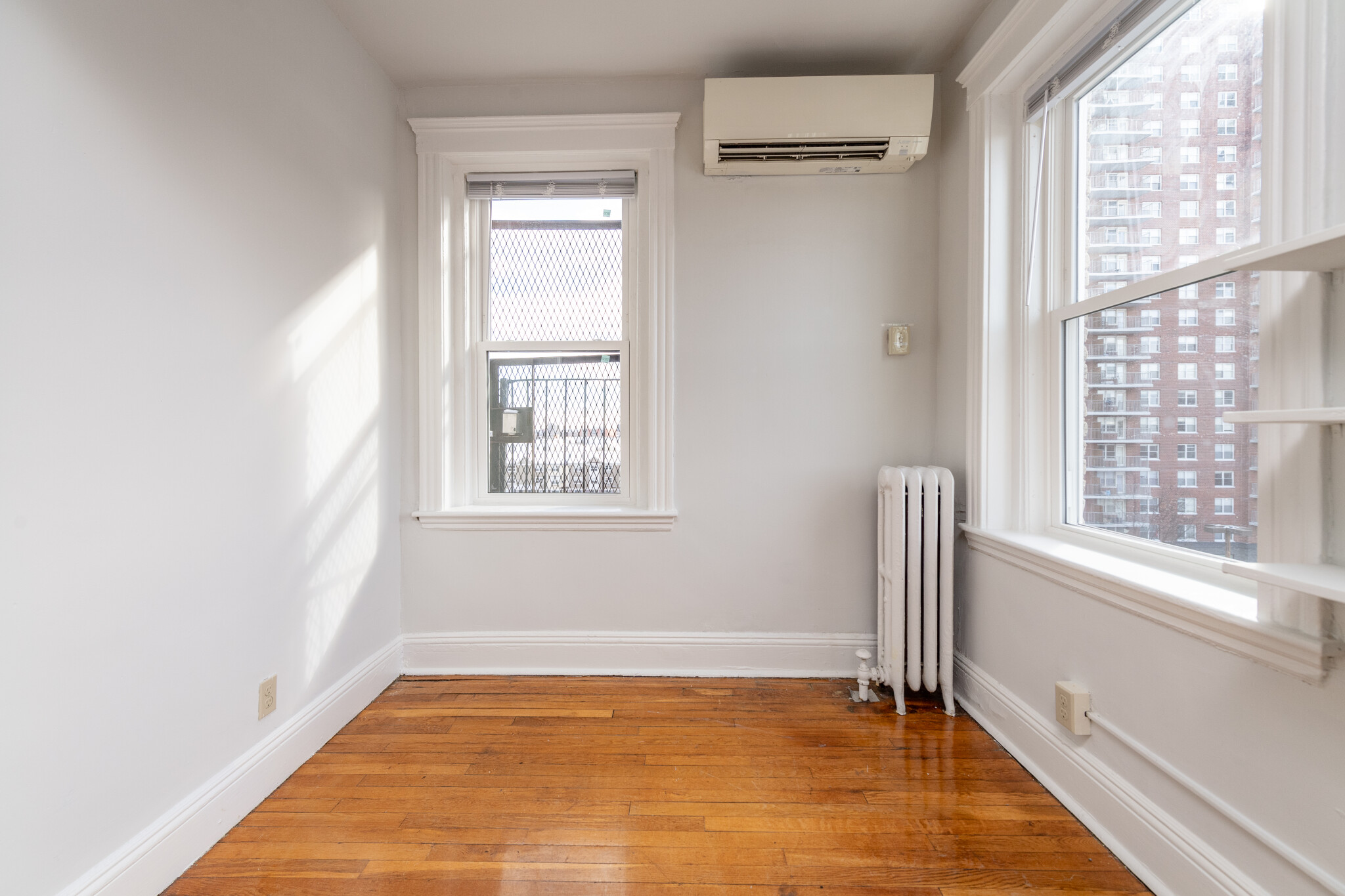 49 Worthington St, Mission Hill