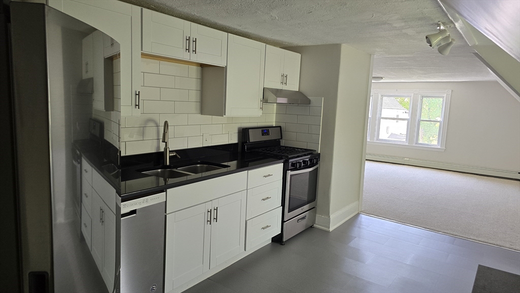 33 Ashfield, Roslindale