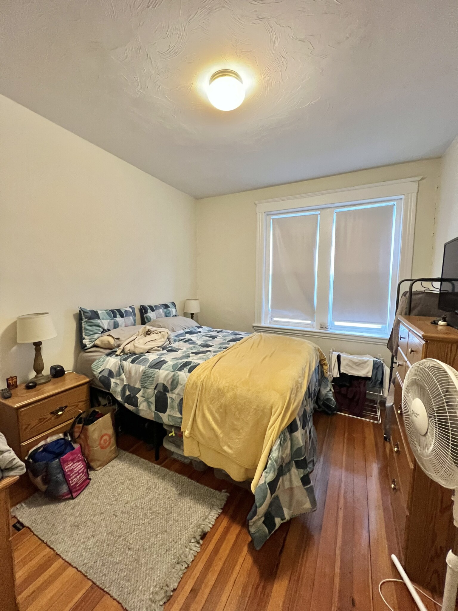 1 split bed, 1 bath apartment for rent at 1375 Commonwealth Ave Unit 11, Allston — photo 1 of 3