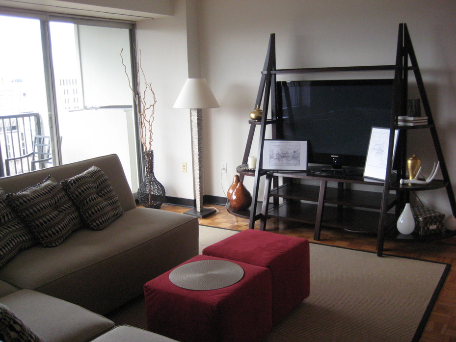 2 bed, 1 bath apartment for rent at 1575 Tremont St Unit 0, Roxbury — photo 5 of 9