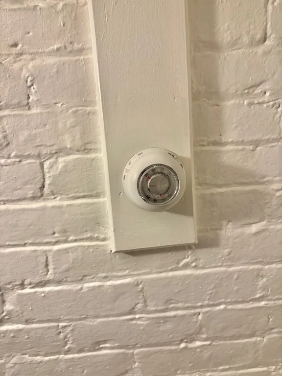 12 Humboldt St, Neighborhood Nine