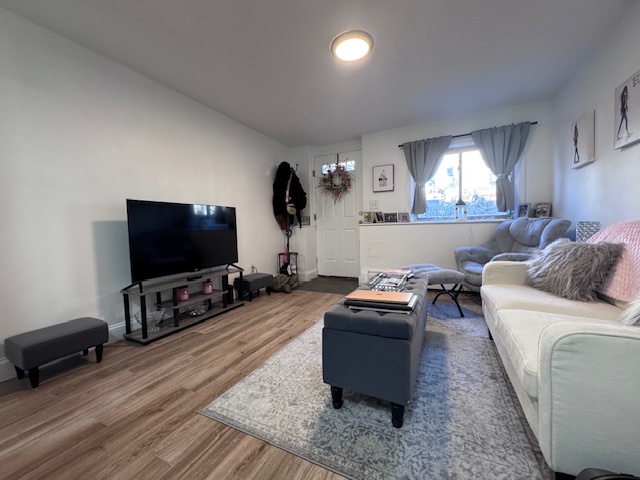 15 University Rd, Aspinwall Hill