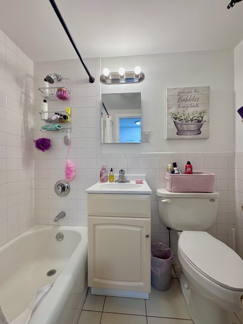 15 University Rd, Aspinwall Hill