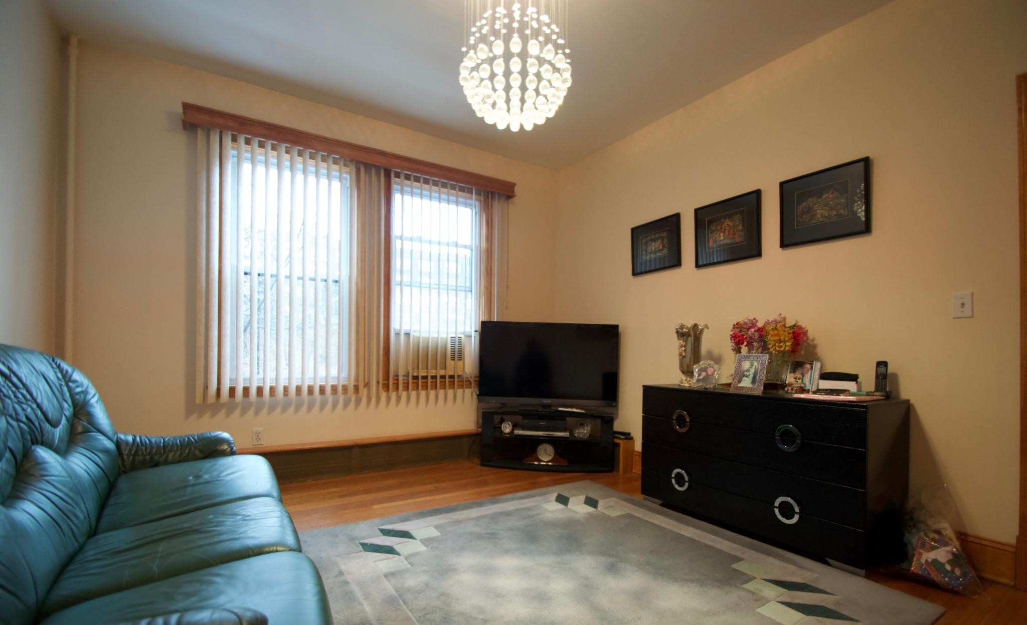 1714 Commonwealth Ave, Brighton